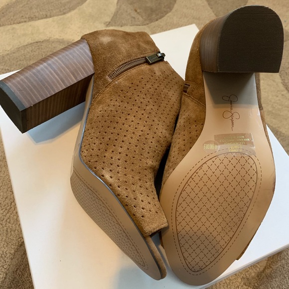 New Jessica Simpson Boots - Picture 4 of 8